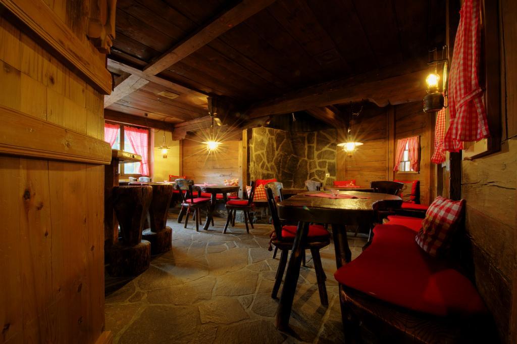 Hotel Gletschertal Γκρίντελβαλντ Εξωτερικό φωτογραφία